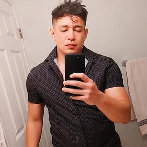 Meet your Posher, Ulises